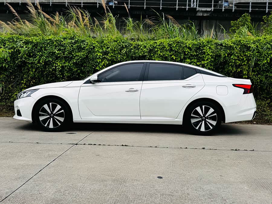Nissan Teana 2021