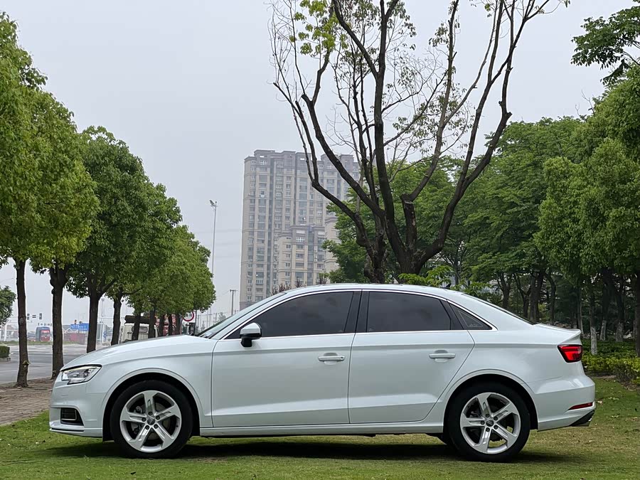 Audi A3 2020 — фото 20