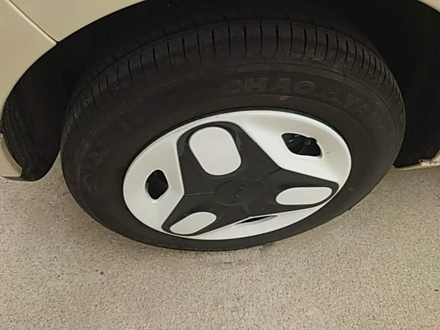 Geely Galaxy Panda 2025 — фото 23