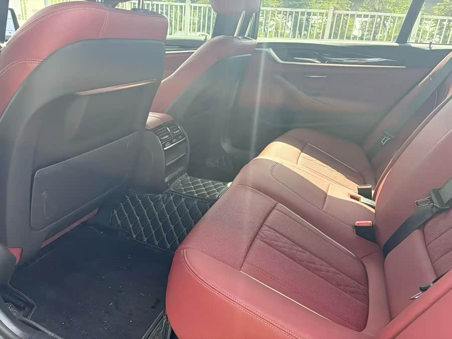 BMW 5 Series 2022