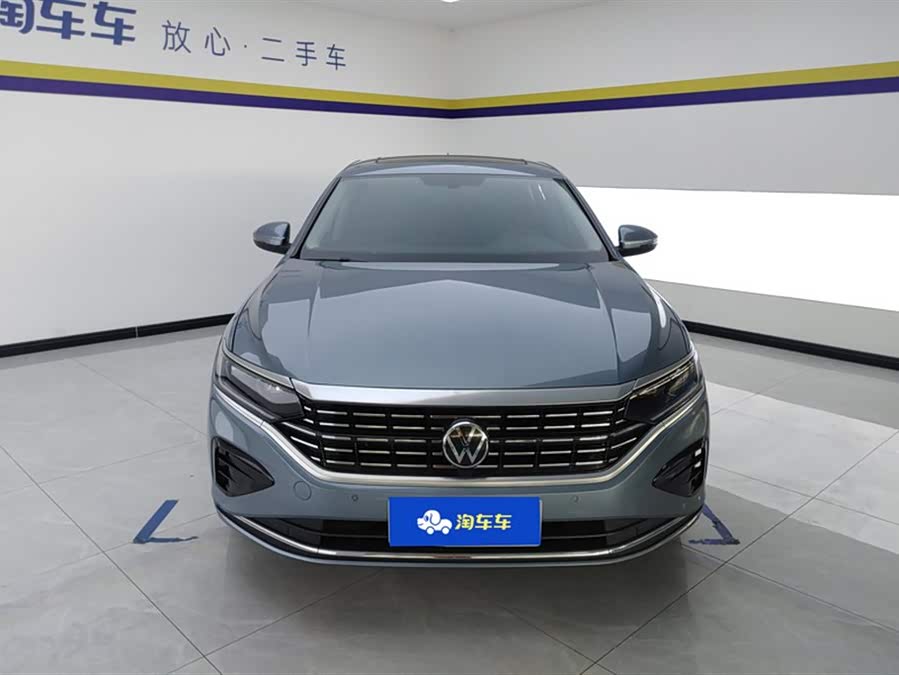 Volkswagen Passat 2022