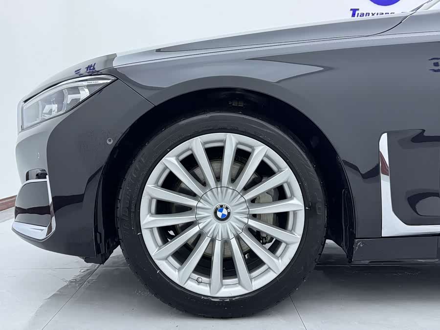 BMW 7 Series 2021 — фото 14