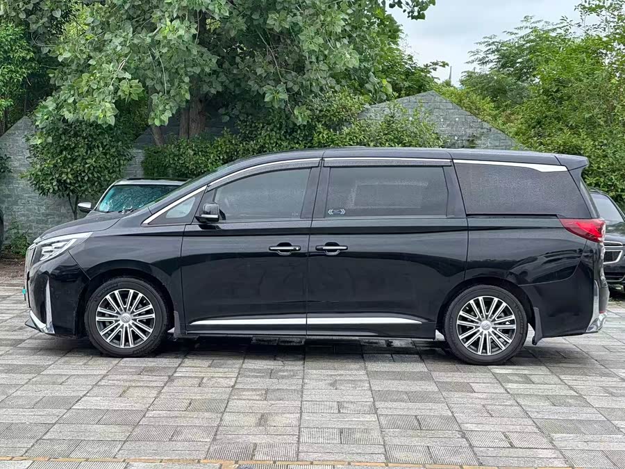 GAC Trumpchi M8 2021