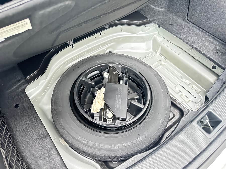 Mercedes-Benz C-Class 2013 — фото 17