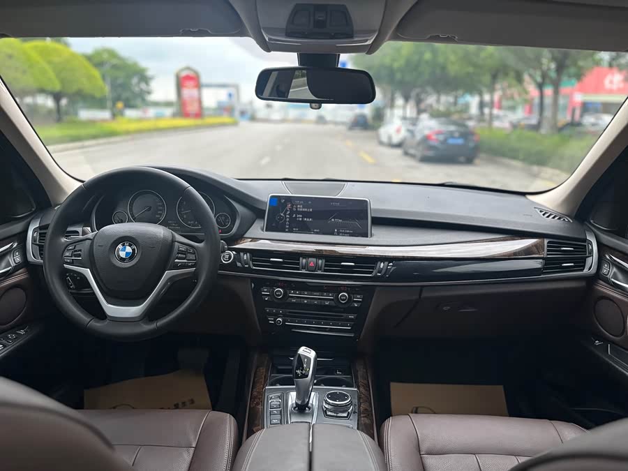 BMW X5 2014 — фото 11