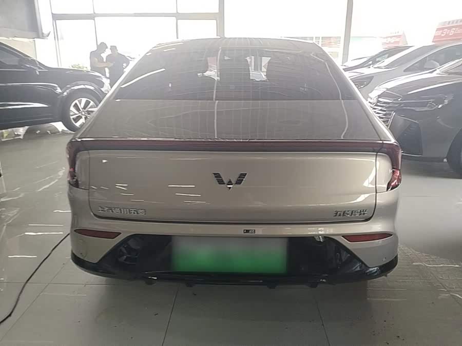 Wuling Starlight 2024