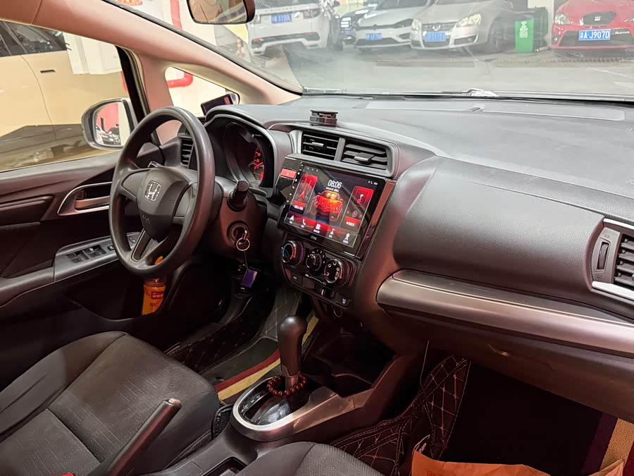 Honda Fit 2014 — фото 11