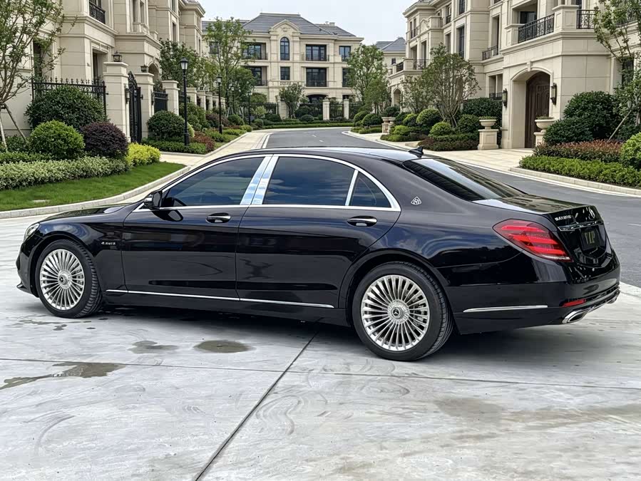 Mercedes-Benz S-Class 2020