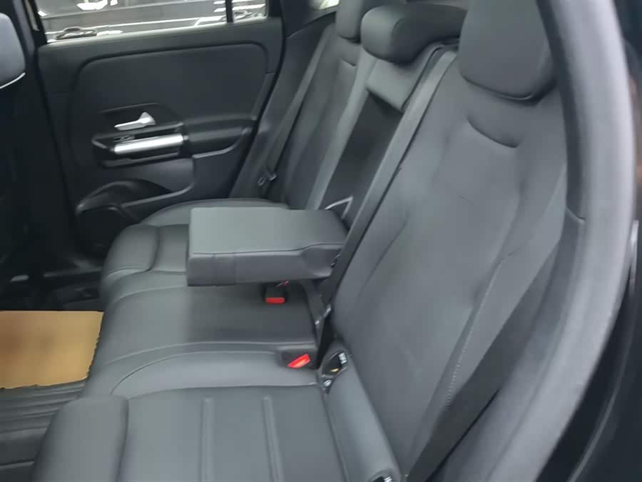 Mercedes-Benz GLA 2020 — фото 16
