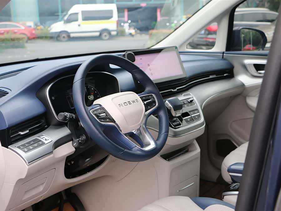 Roewe iMAX8 2021 — фото 15