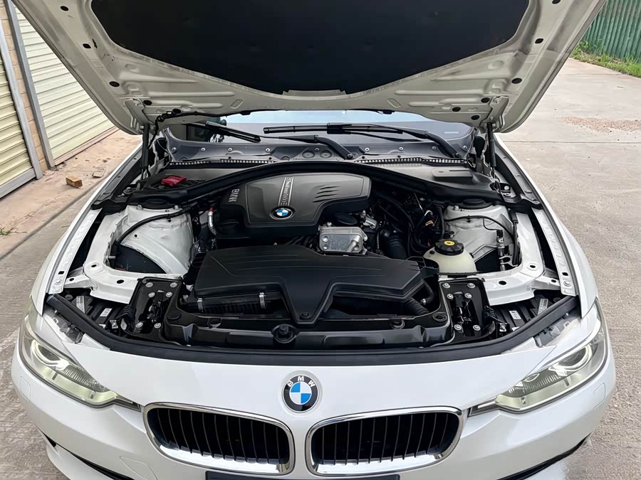 BMW 3 Series 2013 — фото 14