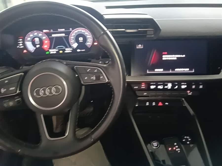 Audi A3 2022 — фото 10