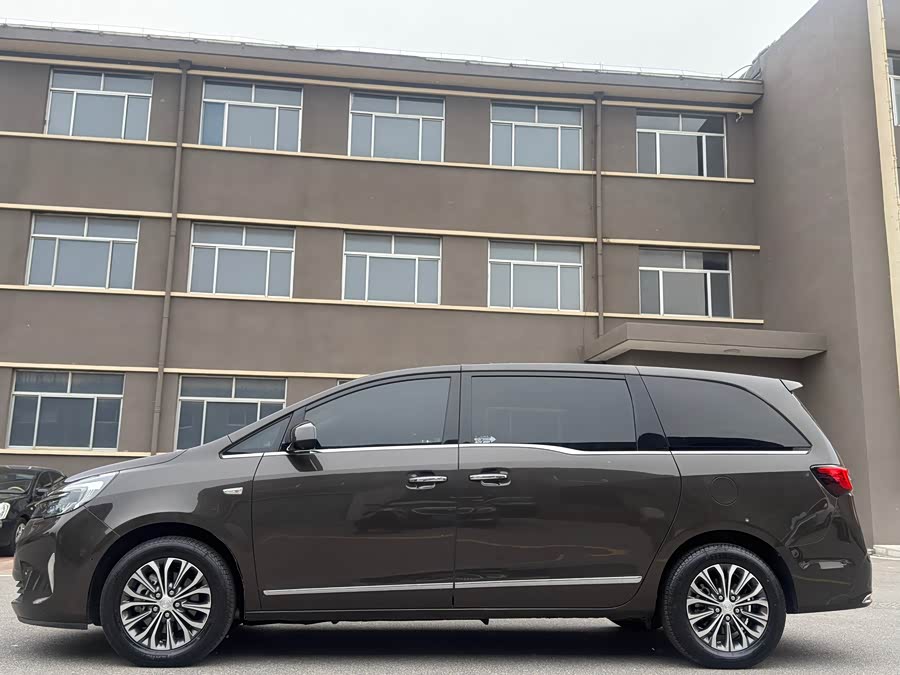 Buick GL8 2021