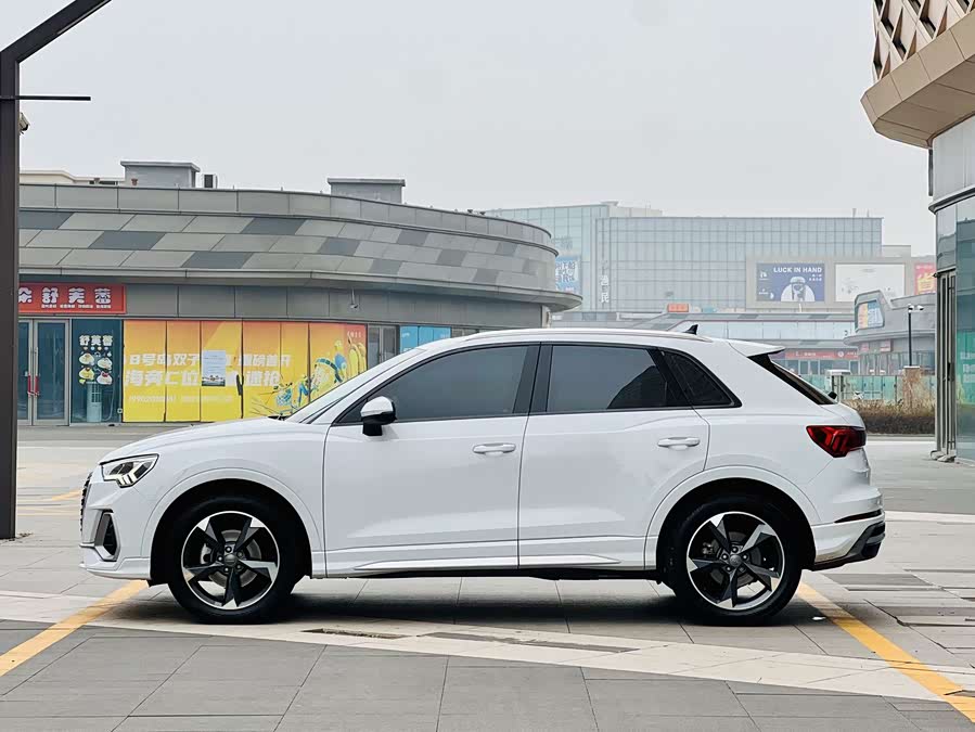 Audi Q3 2019