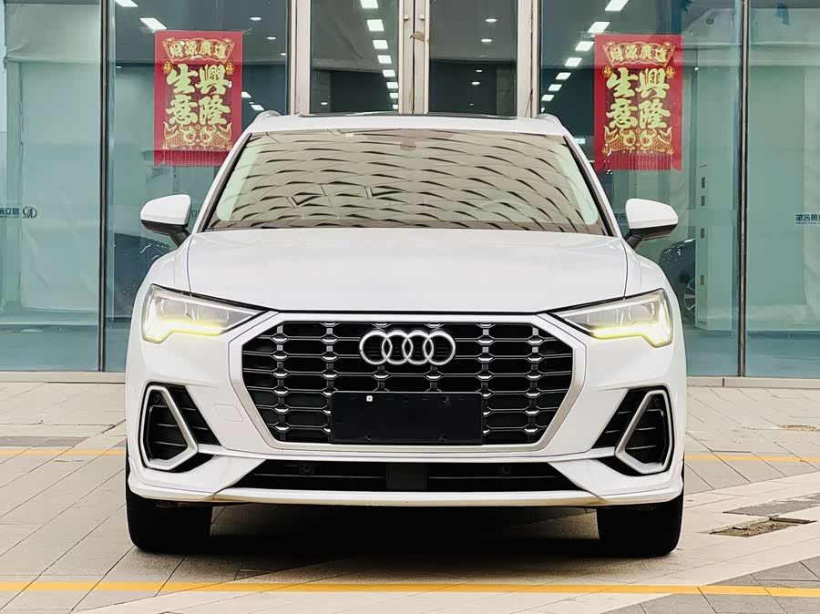 Audi Q3 2019
