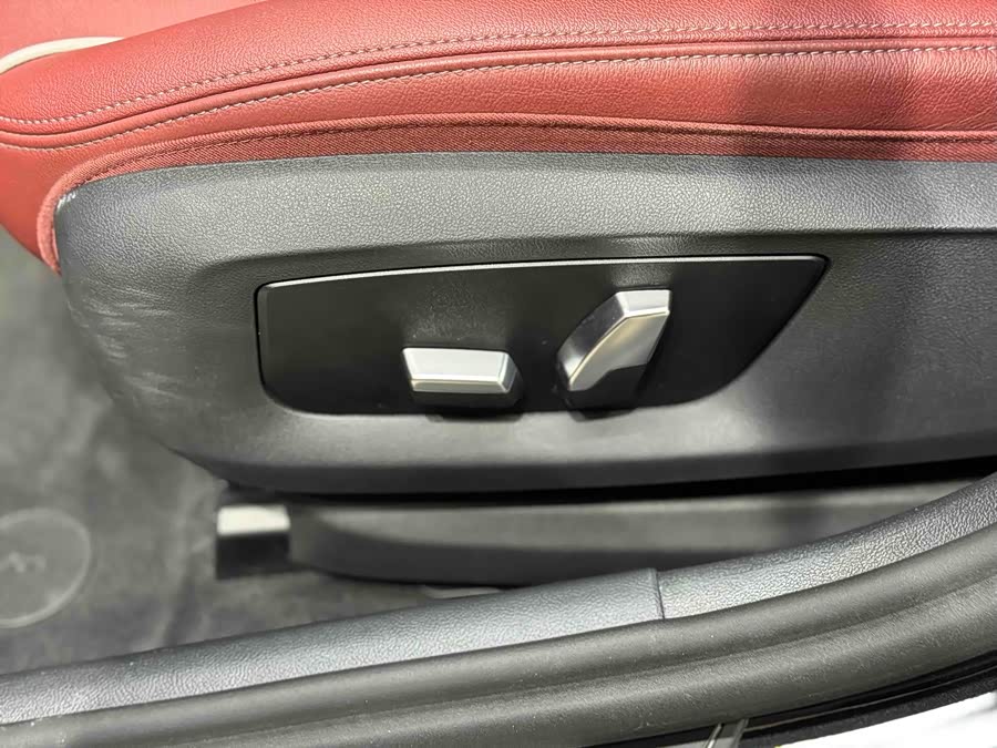 BMW 5 Series 2023 — фото 15
