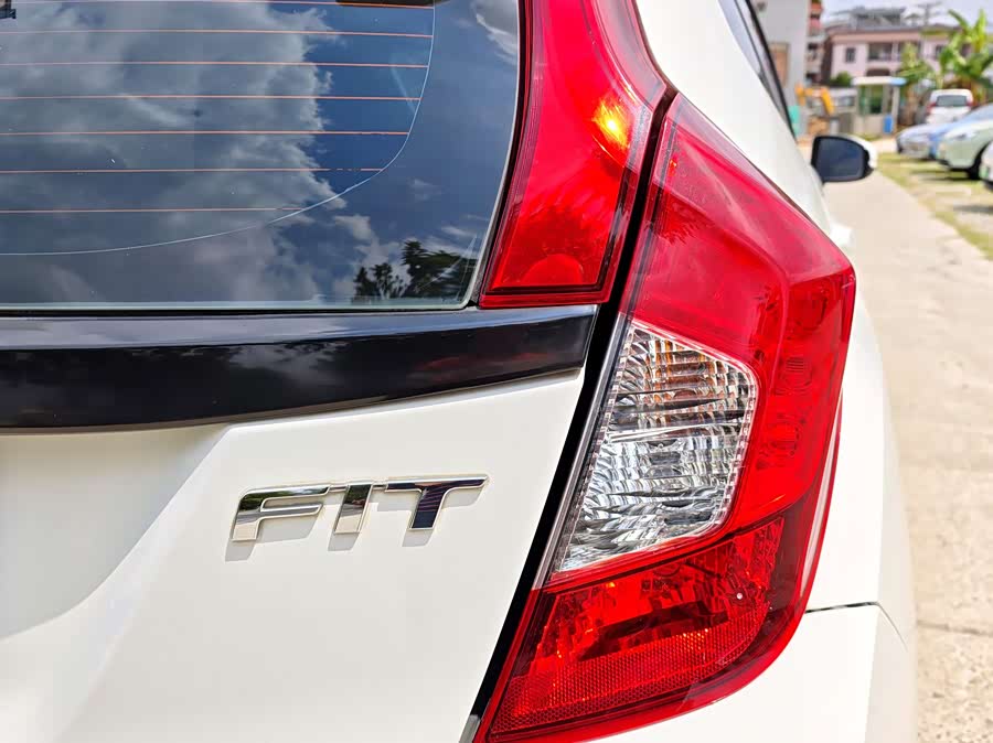 Honda Fit 2014 — фото 23