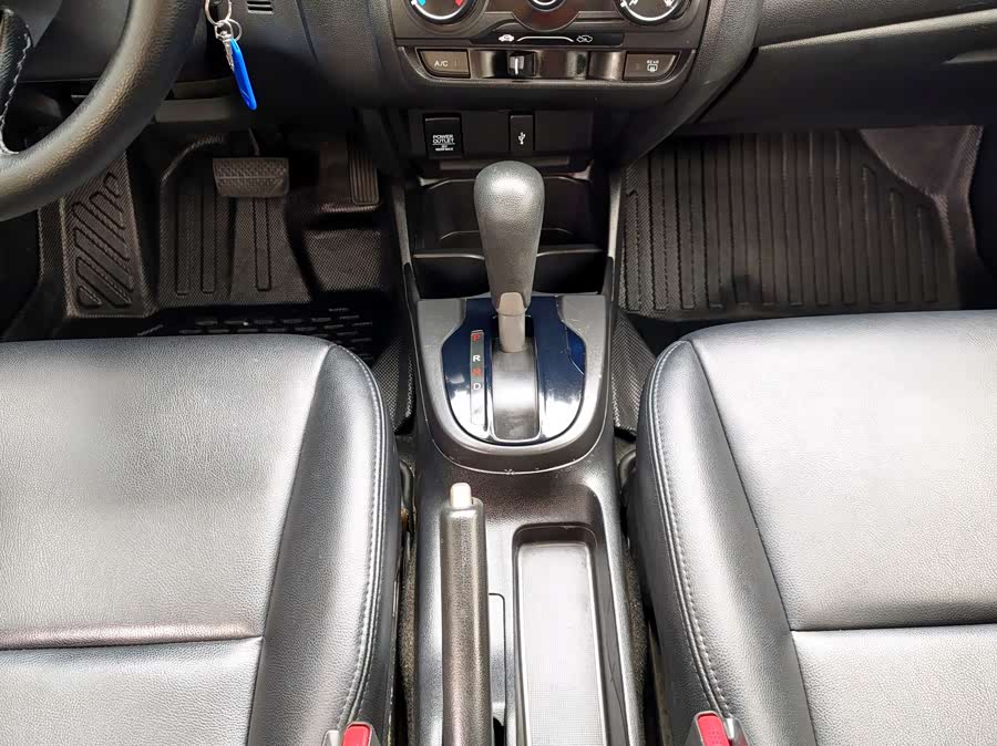 Honda Fit 2014 — фото 15