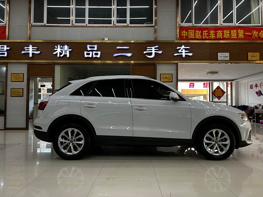 Audi Q3 2018 — фото 10