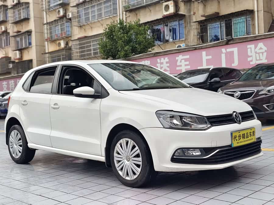 Volkswagen Polo 2016
