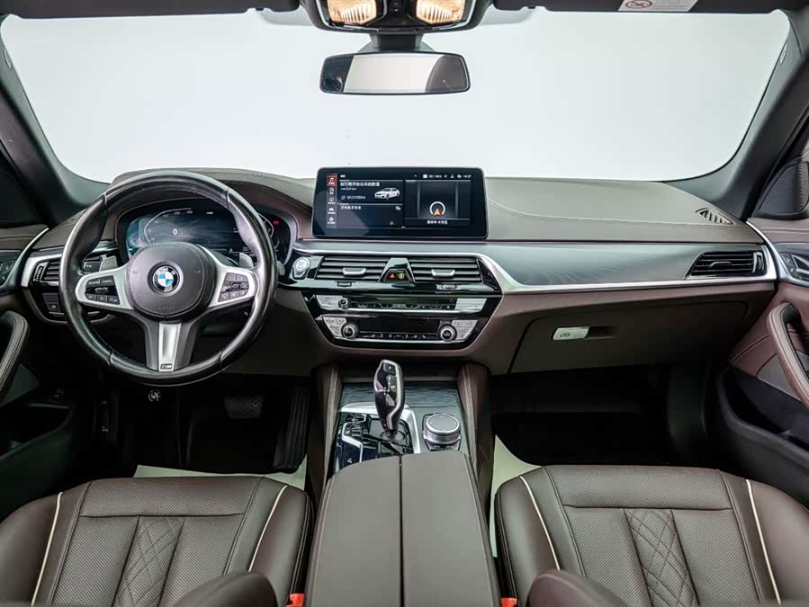 BMW 5 Series 2021
