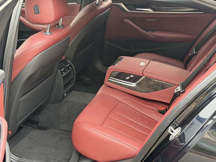 BMW 5 Series 2018