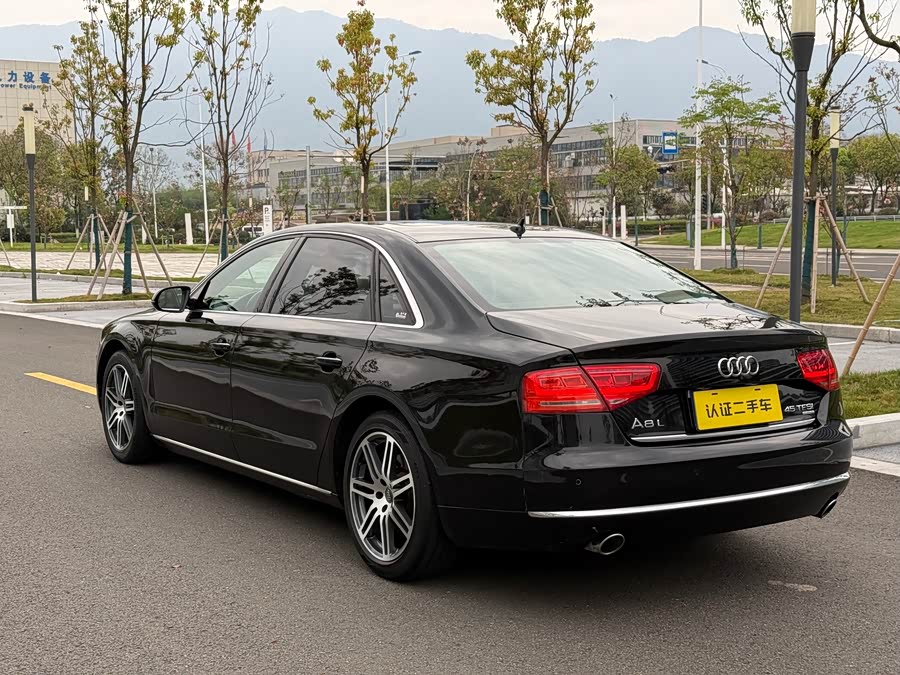 Audi A8 2013