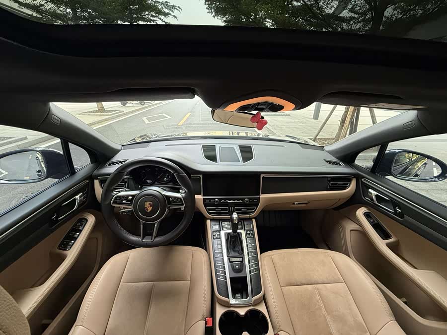 Porsche Macan 2018 — фото 21