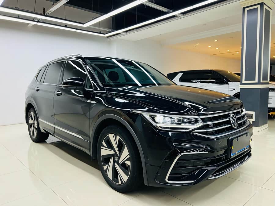 Volkswagen Tiguan L 2023