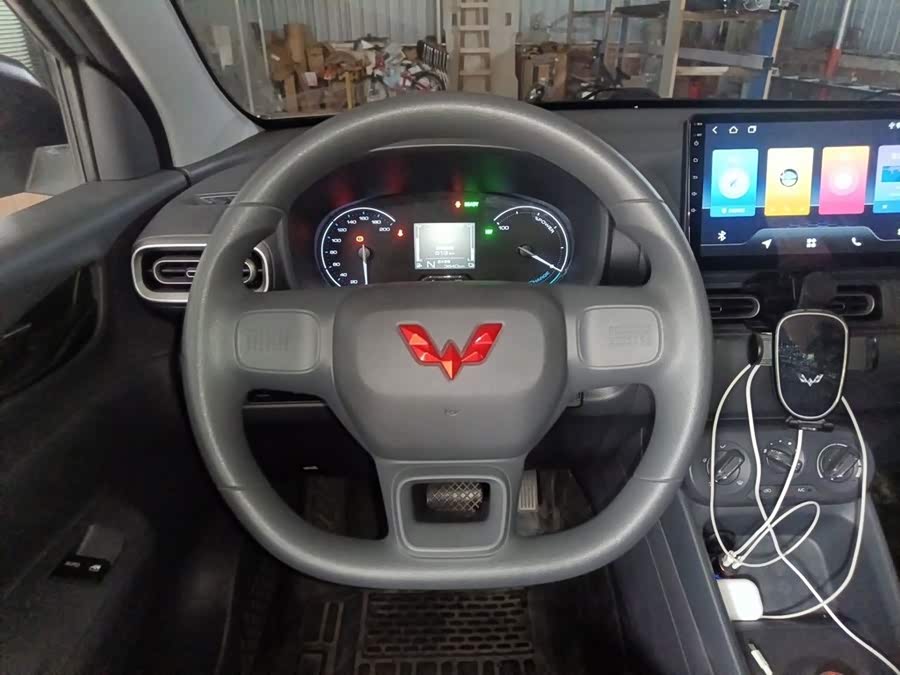 Wuling Hongguang New Energy 2025
