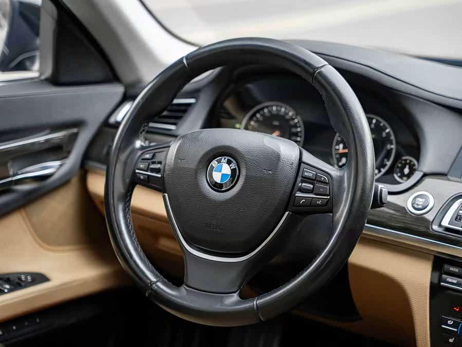 BMW 7 Series 2013