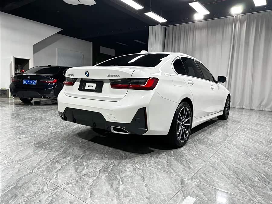 BMW 3 Series 2023