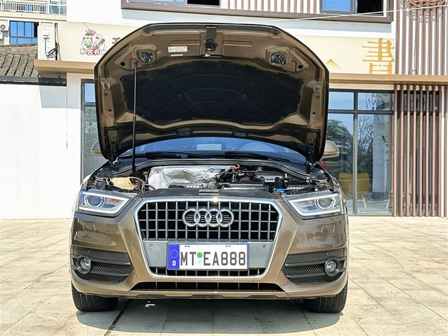 Audi Q3 2016 — фото 17