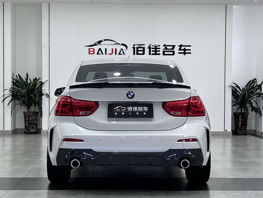 BMW 1 Series 2021