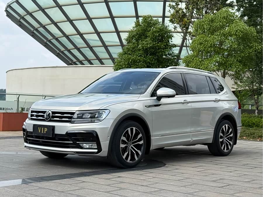 Volkswagen Tiguan L 2021