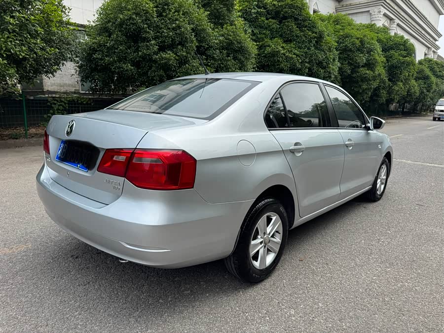 Volkswagen Jetta 2015