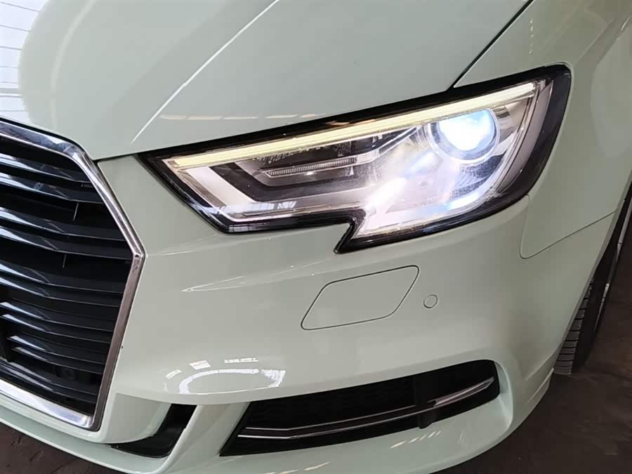 Audi A3 2018 — фото 24