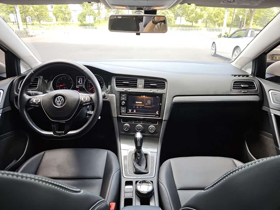 Volkswagen Golf 2019