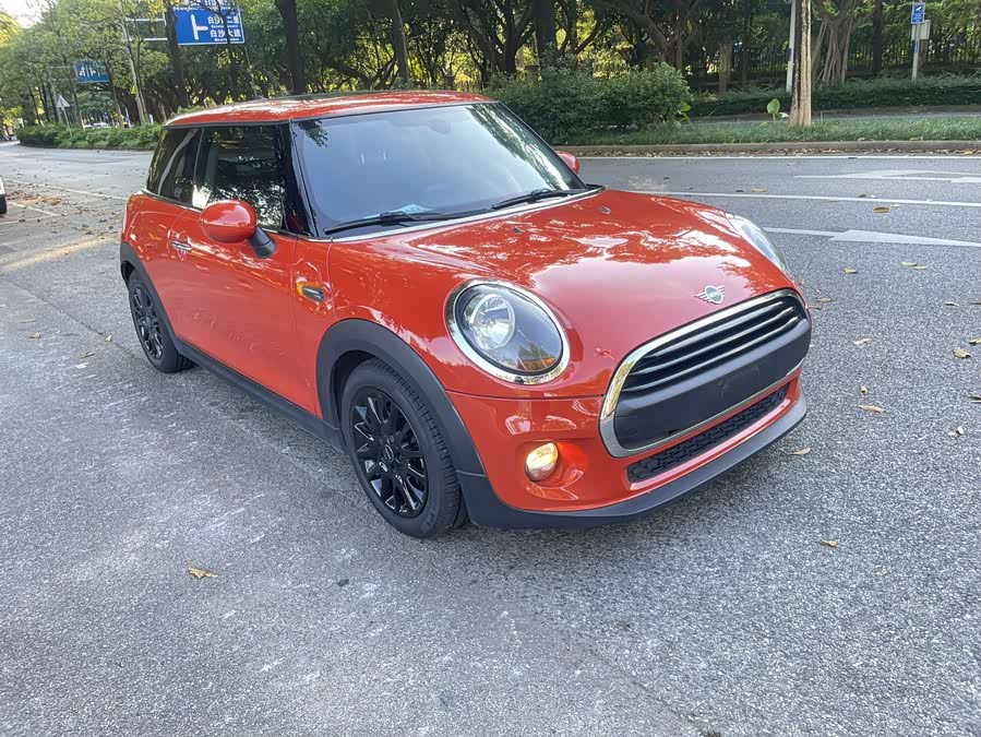 MINI MINI 2018