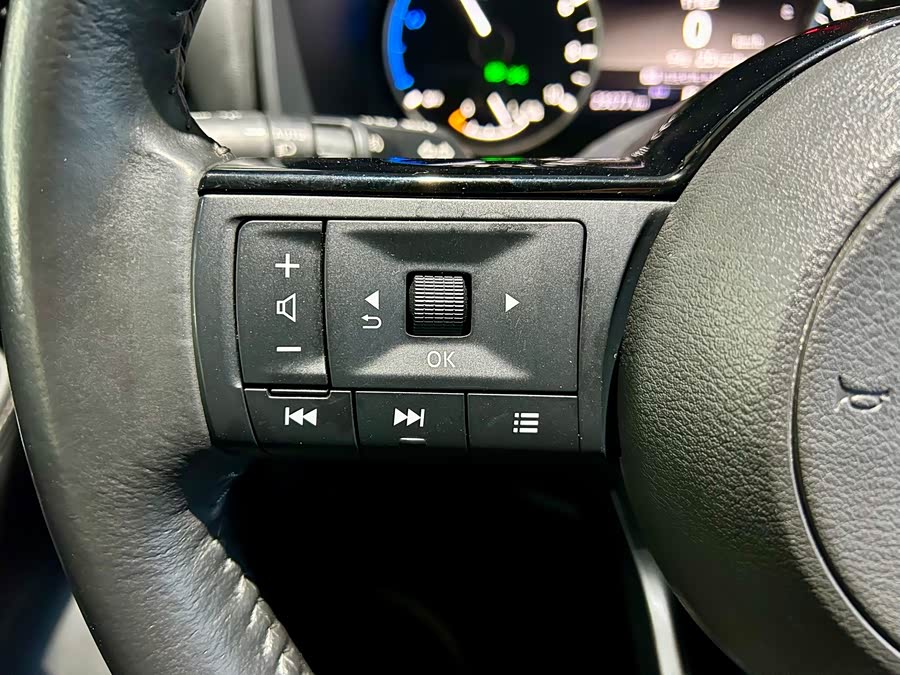 Nissan X-Trail 2023 — фото 11