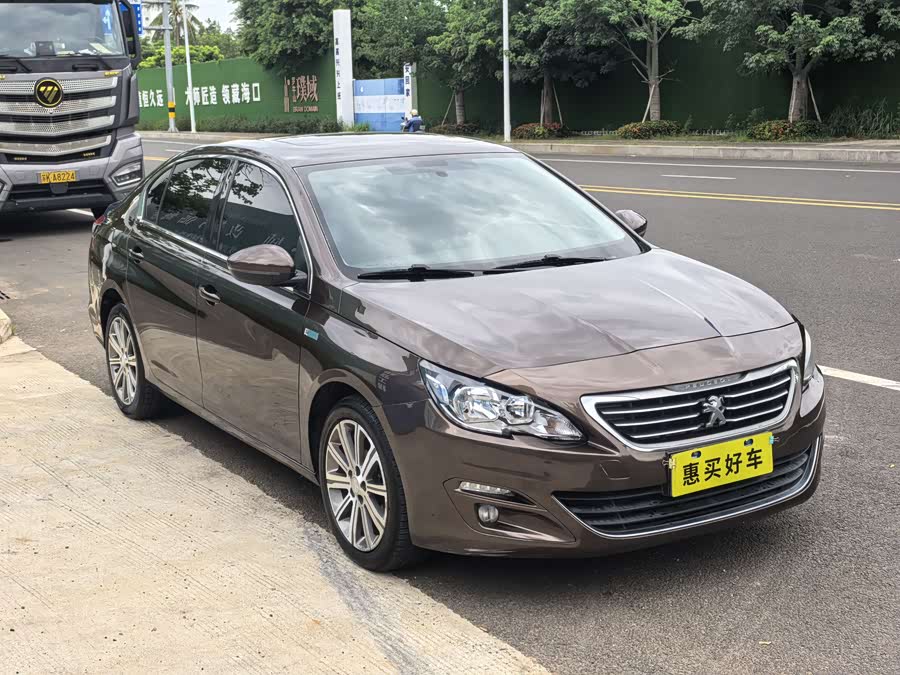 Peugeot 408 2016