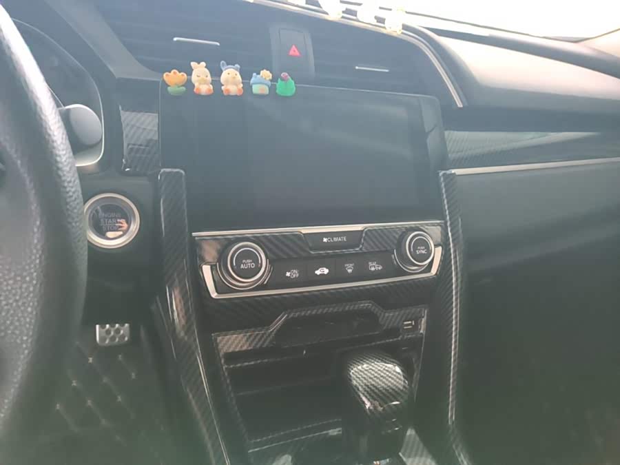 Honda Civic 2019 — фото 13