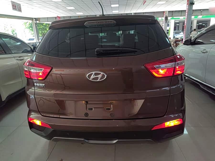 Hyundai ix25 2015