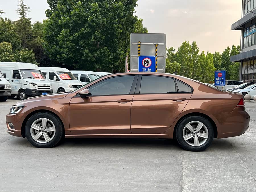 Volkswagen Lamando 2017