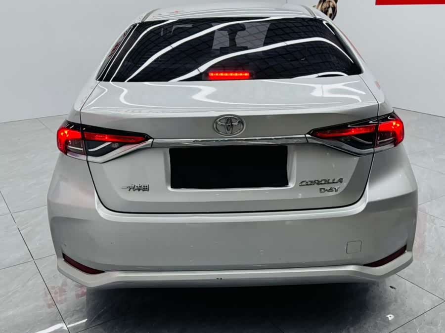Toyota Corolla 2021 — фото 11
