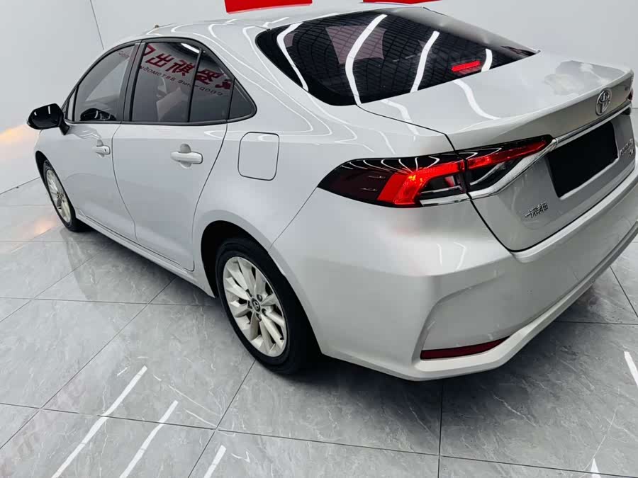 Toyota Corolla 2021 — фото 12
