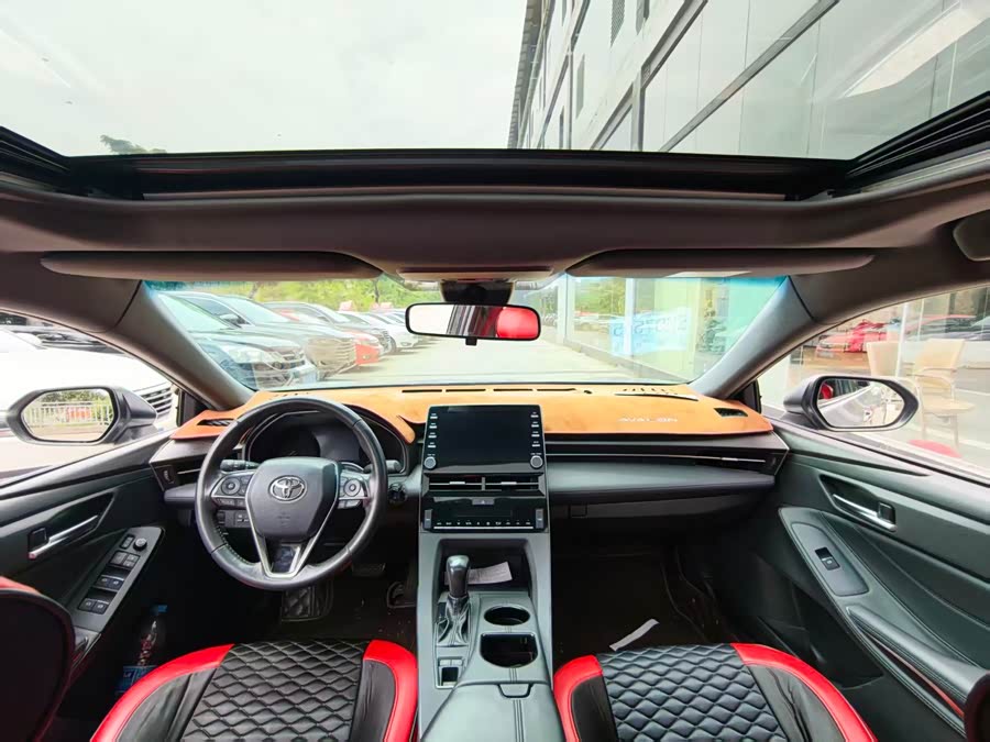 Toyota Avalon 2019