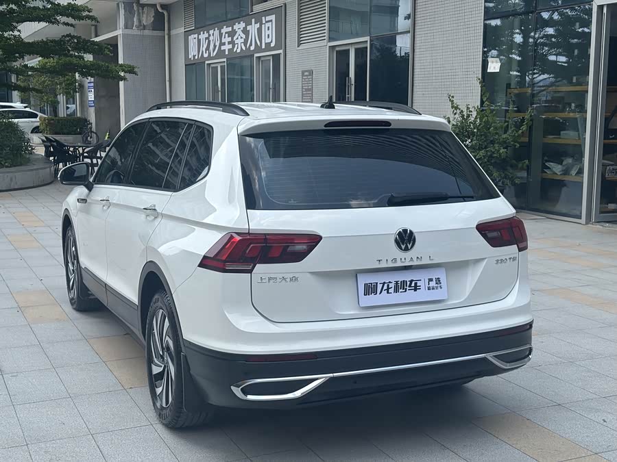 Volkswagen Tiguan L 2022 — фото 20