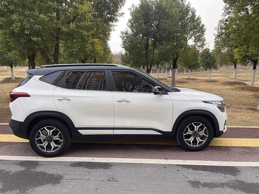 Kia KX3 Proud Running 2021 — фото 8