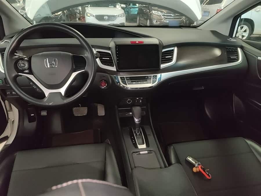Honda Jade 2014 — фото 10
